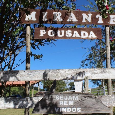 Pousada Mirante Bueno Brandão Esterno foto