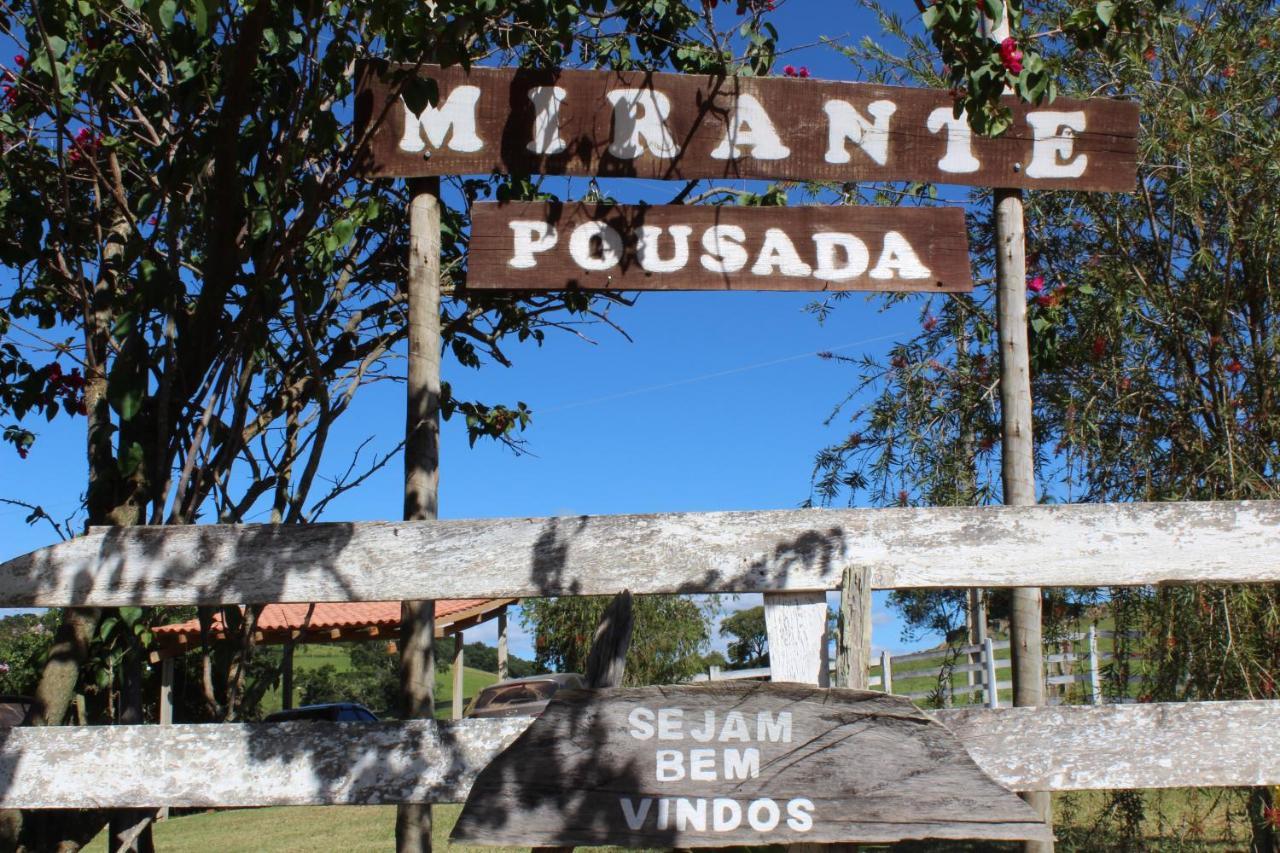 Pousada Mirante Bueno Brandão Esterno foto